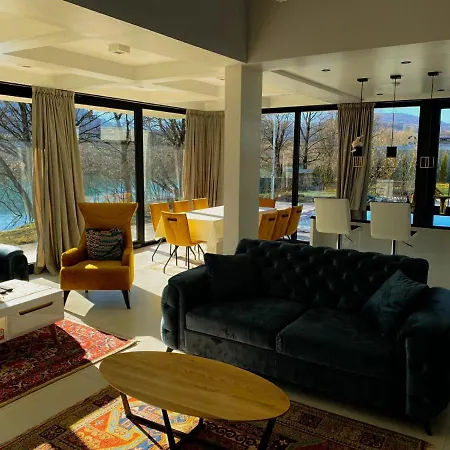 Tatil Evi Villa Una Residence Bihać