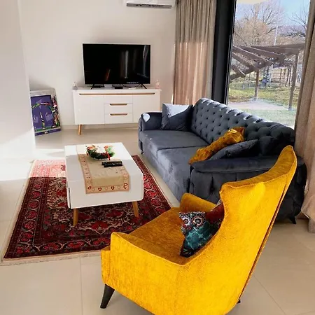 度假居 Villa Una Residence *