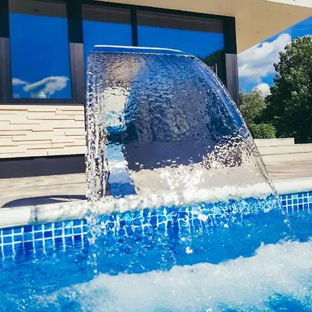 度假居 Villa Una Residence Bihać