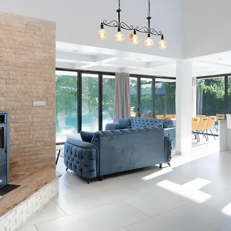 Villa Una Residence 度假居 *